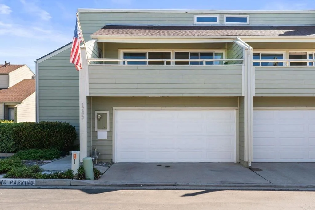 Photo of 1745 Whitehall Road