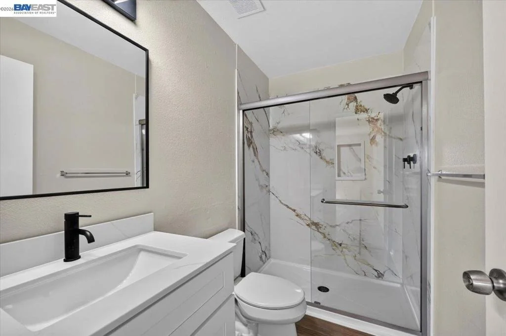 Photo of 2650 Colony Dr