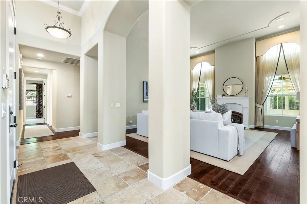 Photo of 843 Hacienda Circle