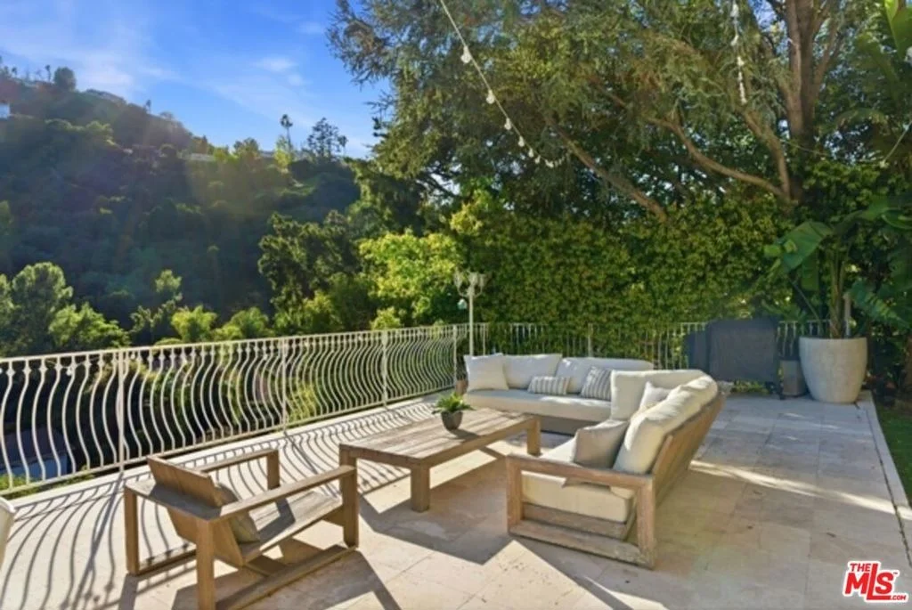 Photo of 7546 Devista Drive
