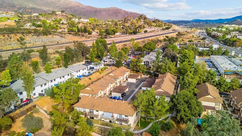 Photo of Unit C at 2636 Alpine Boulevard