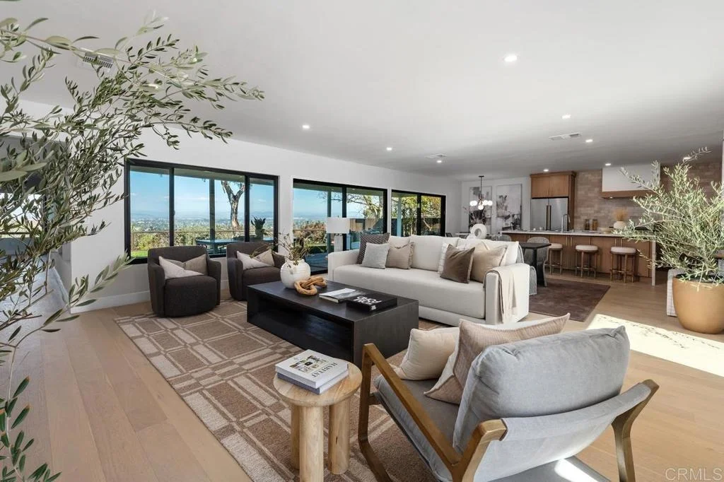 Photo of 5877 Soledad Mountain Road
