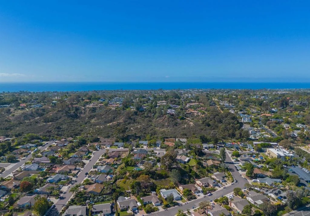Photo of 0 Crest Dr