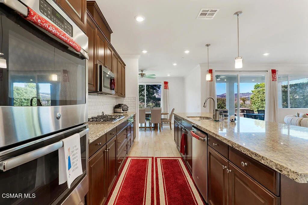 Photo of 137 White Bark Lane