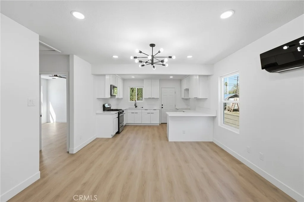 Photo of 840 Valley View Drive