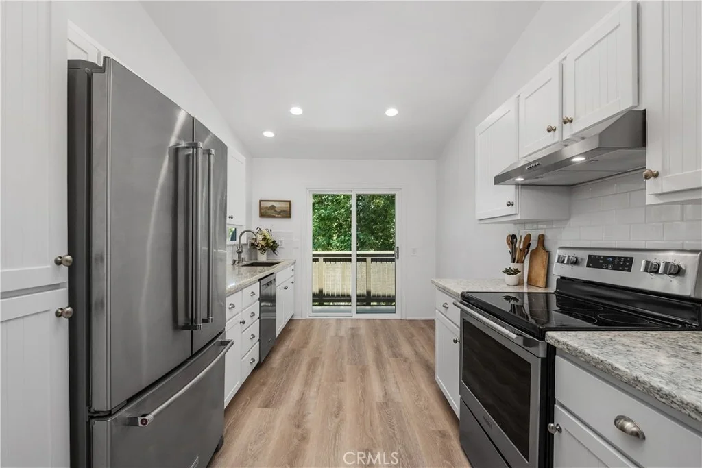 Photo of Unit F at 4 Corniche Drive