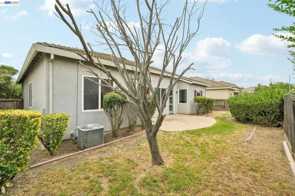 Photo of 2547 Wesley Ln