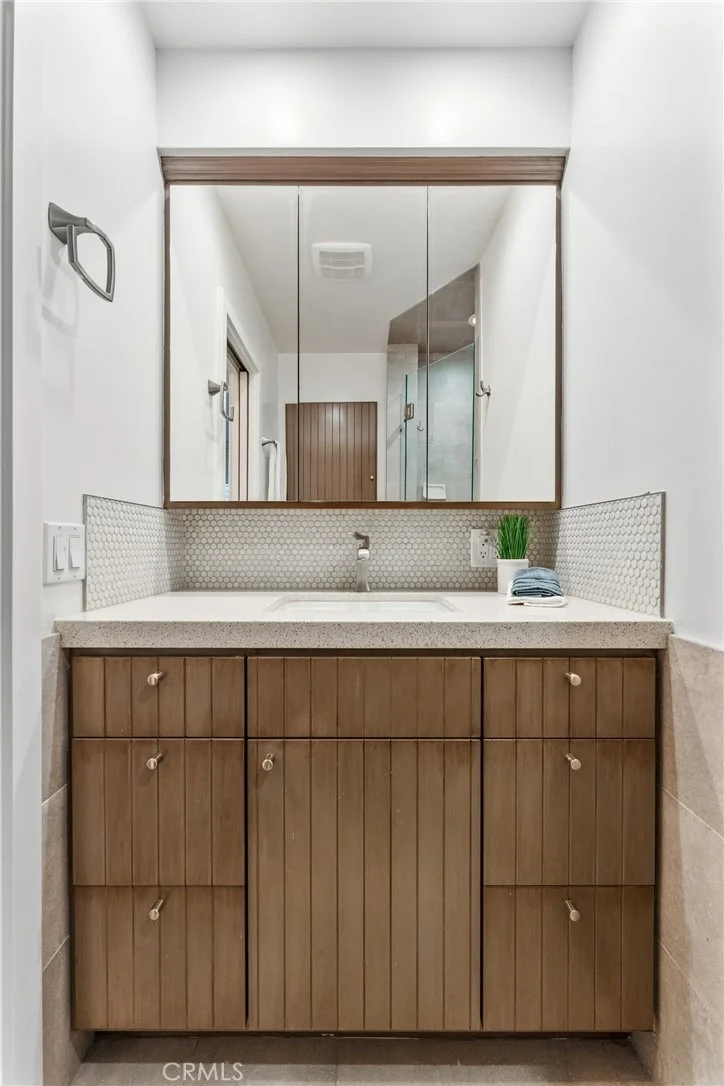 Photo of 12669 Valley View Lane