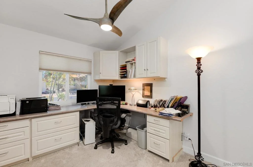 Photo of 2556 Columbine Dr