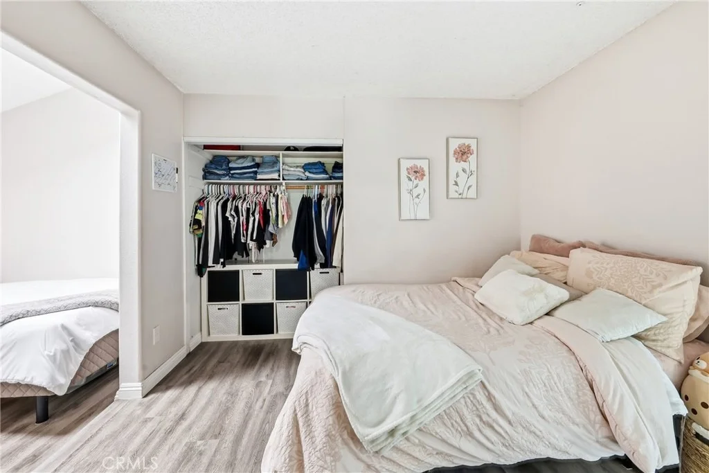 Photo of 1585 Camelot