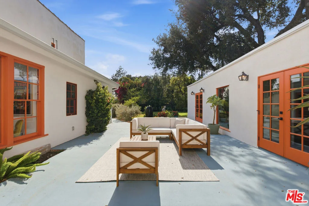 Photo of 2011 Mar Vista Avenue