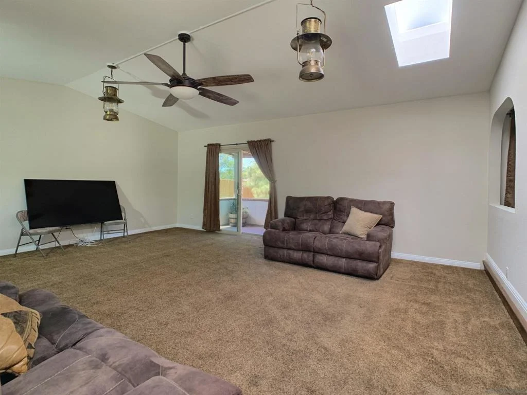 Photo of 12706 Julian Ave