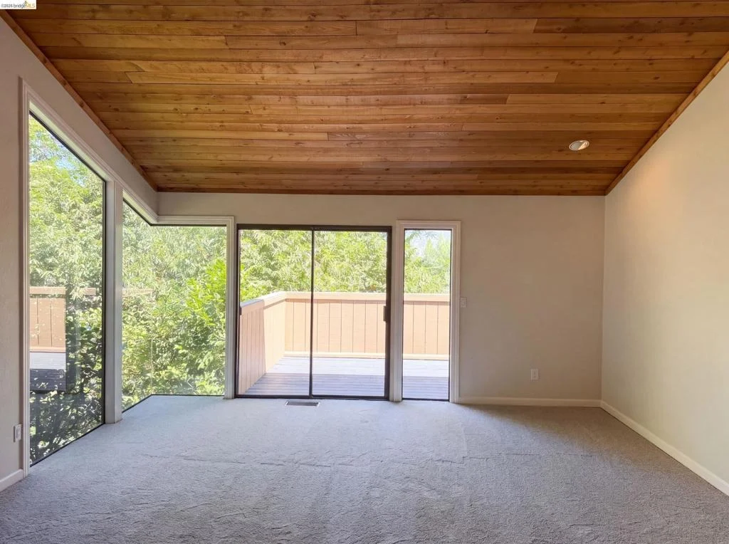 Photo of 815 Wild Oak Dr