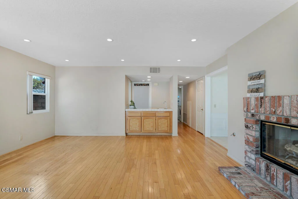 Photo of 5339 Seneca Place