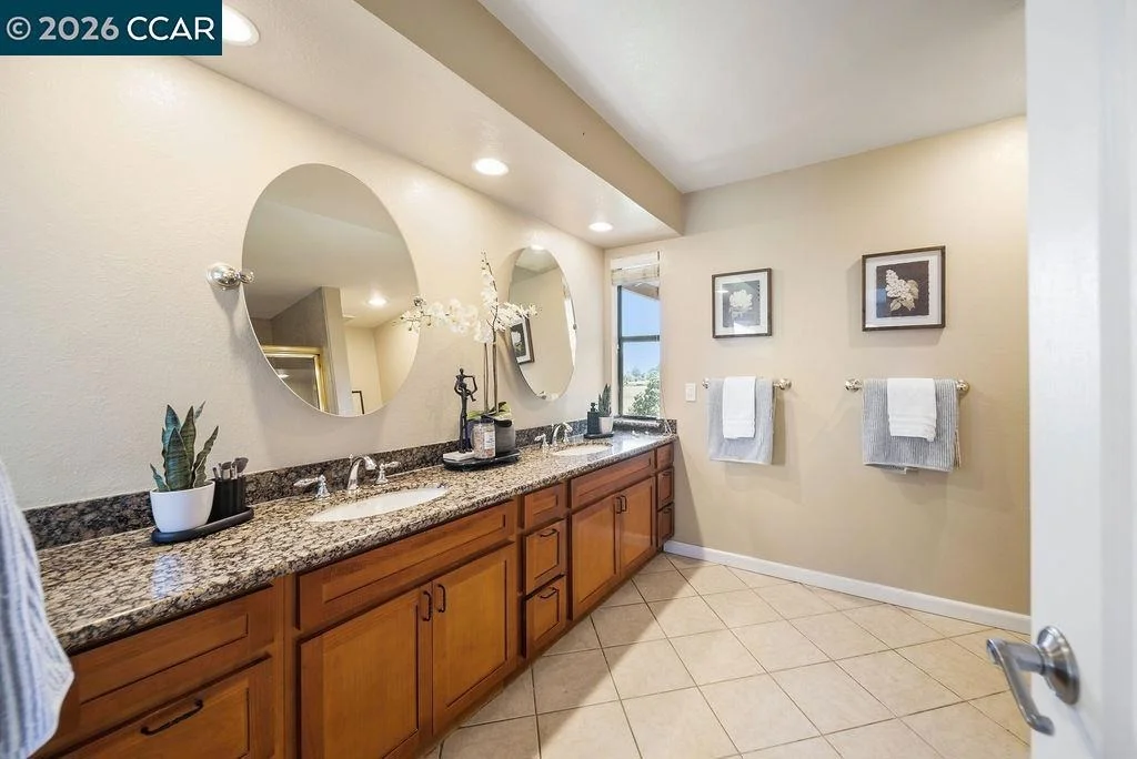 Photo of 5787 Lewis Way