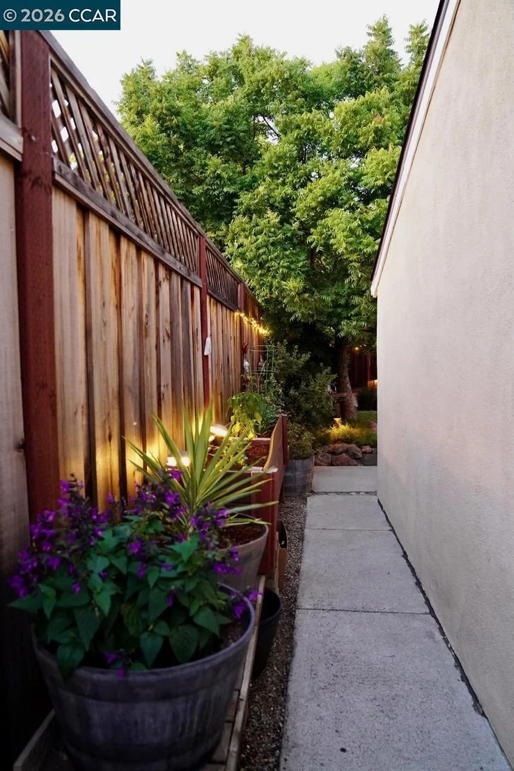 Photo of 4161 Joan Ave