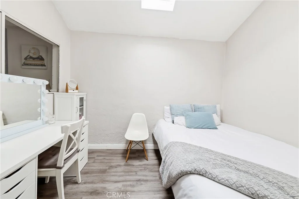 Photo of 1585 Camelot