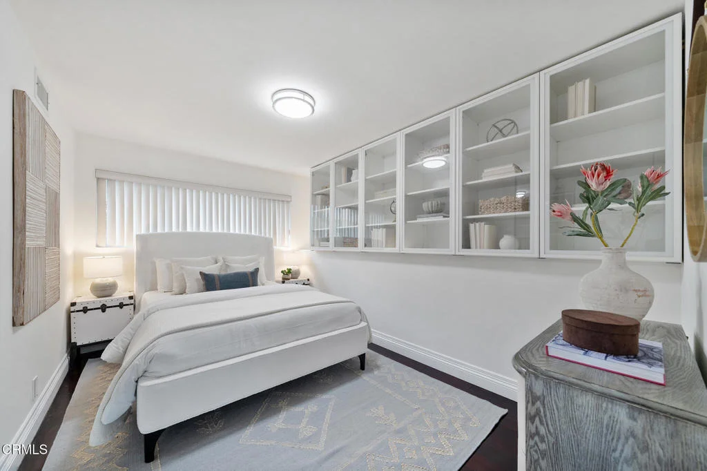 Photo of 1105 Alhambra Road