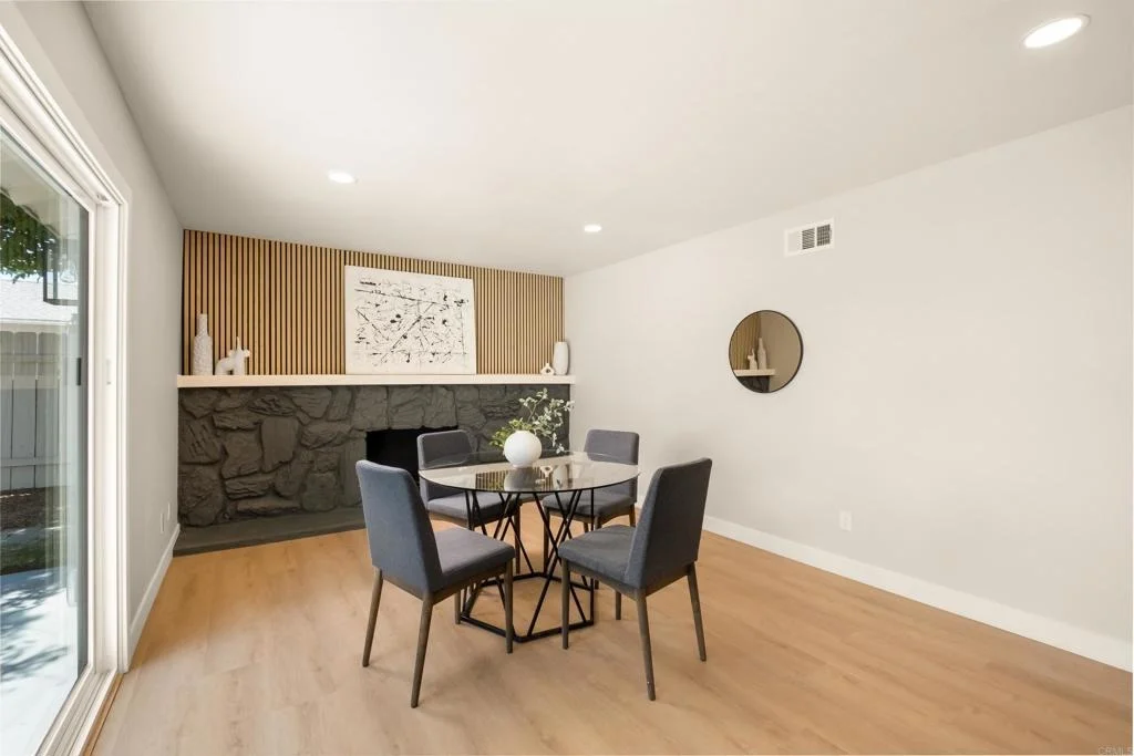 Photo of 10355 Lairwood Drive