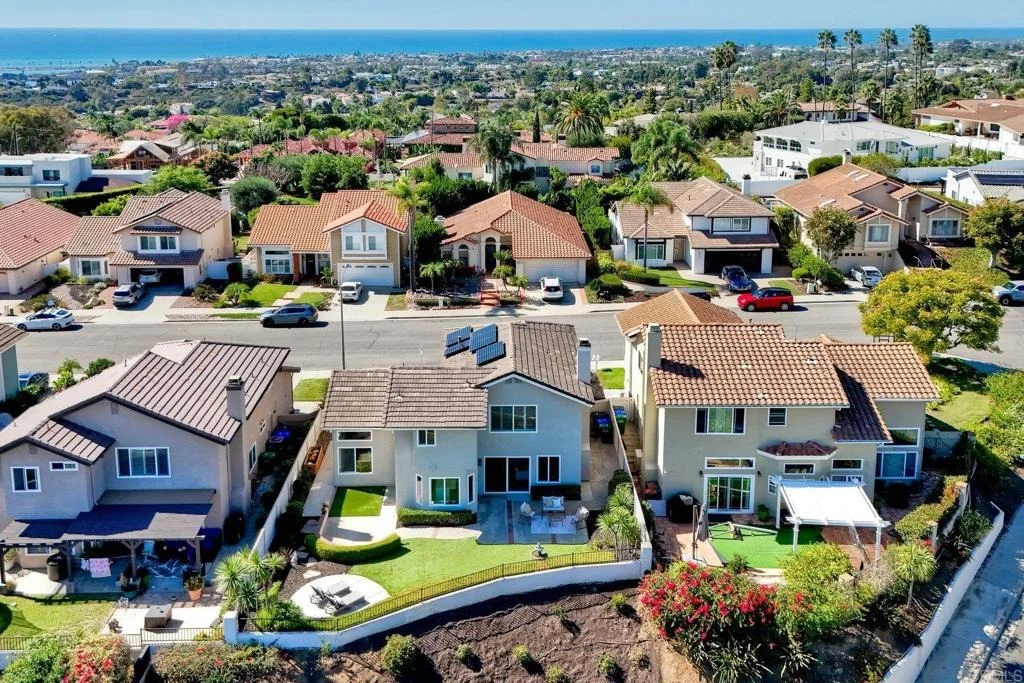 Photo of 4624 Telescope Avenue