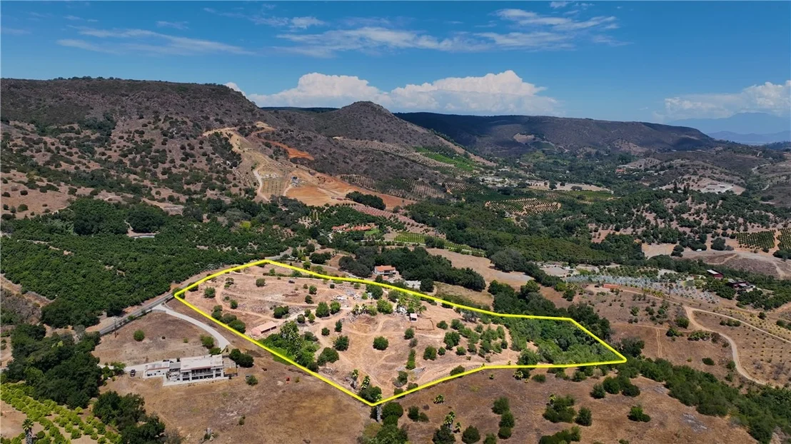 Photo of 22735 Carancho Road