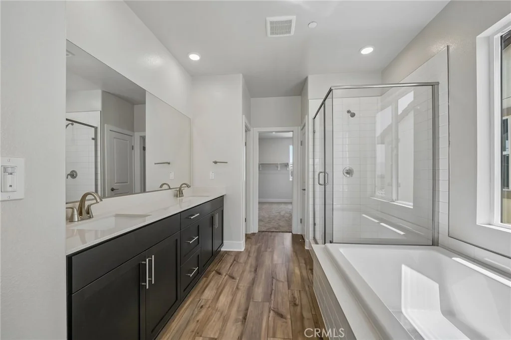 Photo of 8533 Tamarack Street