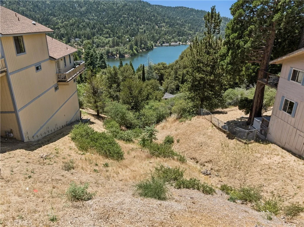 Photo of 402 Darfo