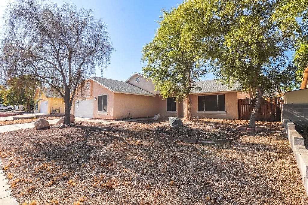 Photo of 1330 Santa Fe Circle