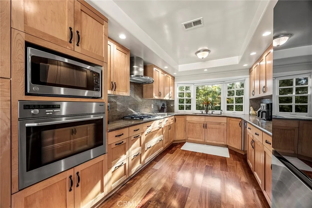 Photo of 136 Miramonte Drive