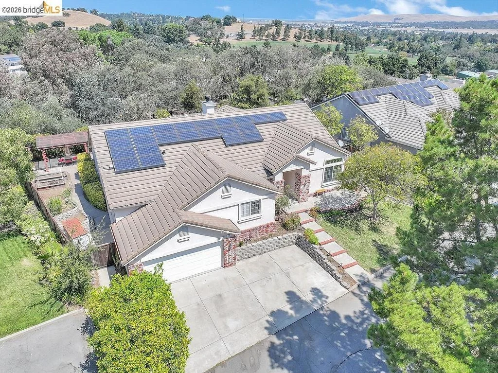 Photo of 54 Janin Pl