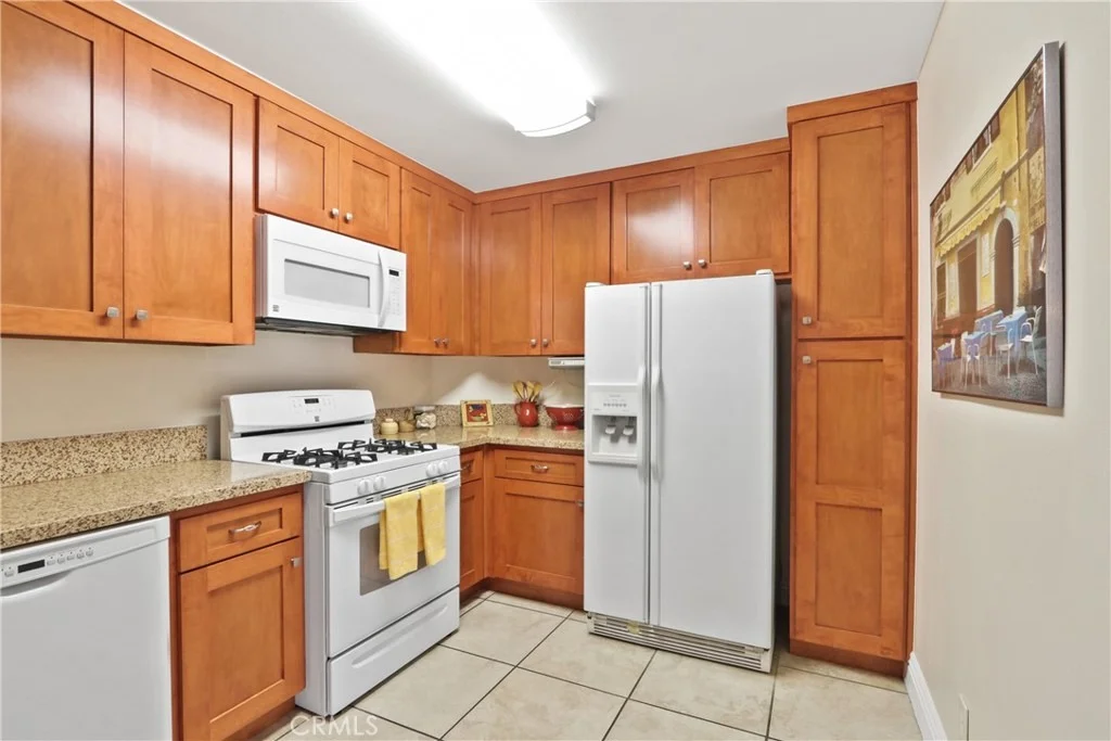 Photo of 801 Pine Ave. #310
