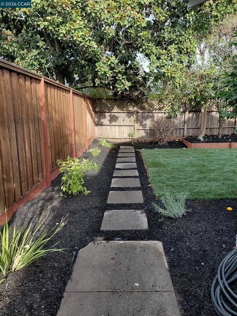 Photo of 19036 Junipero Serra Drive
