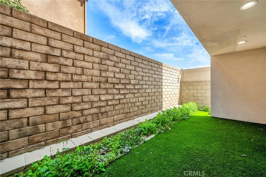 Photo of 16539 Vine Terrace