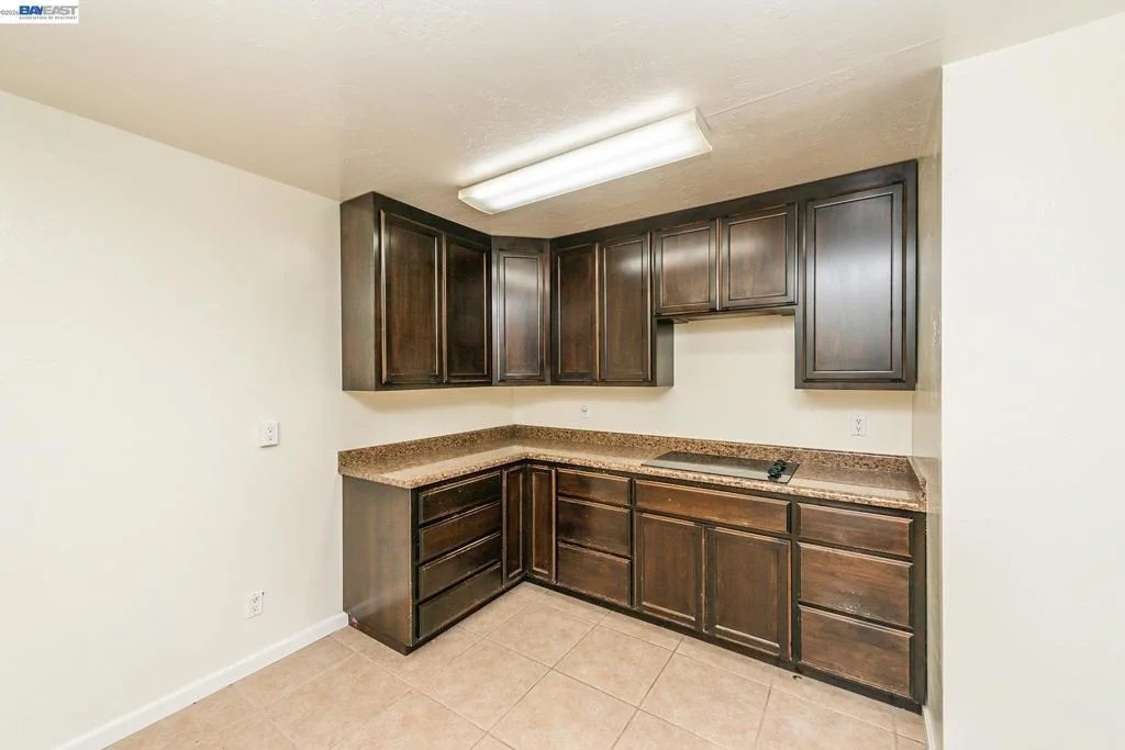 Photo of 525 Main St.