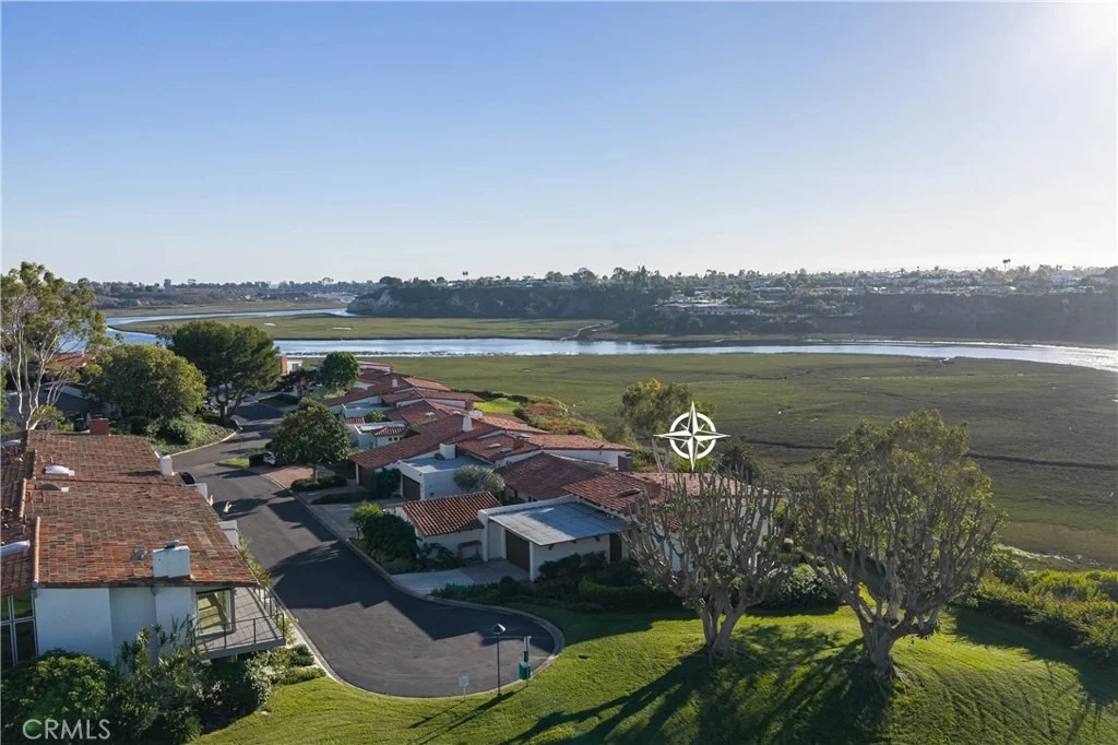 Photo of 2025 Avenida Chico