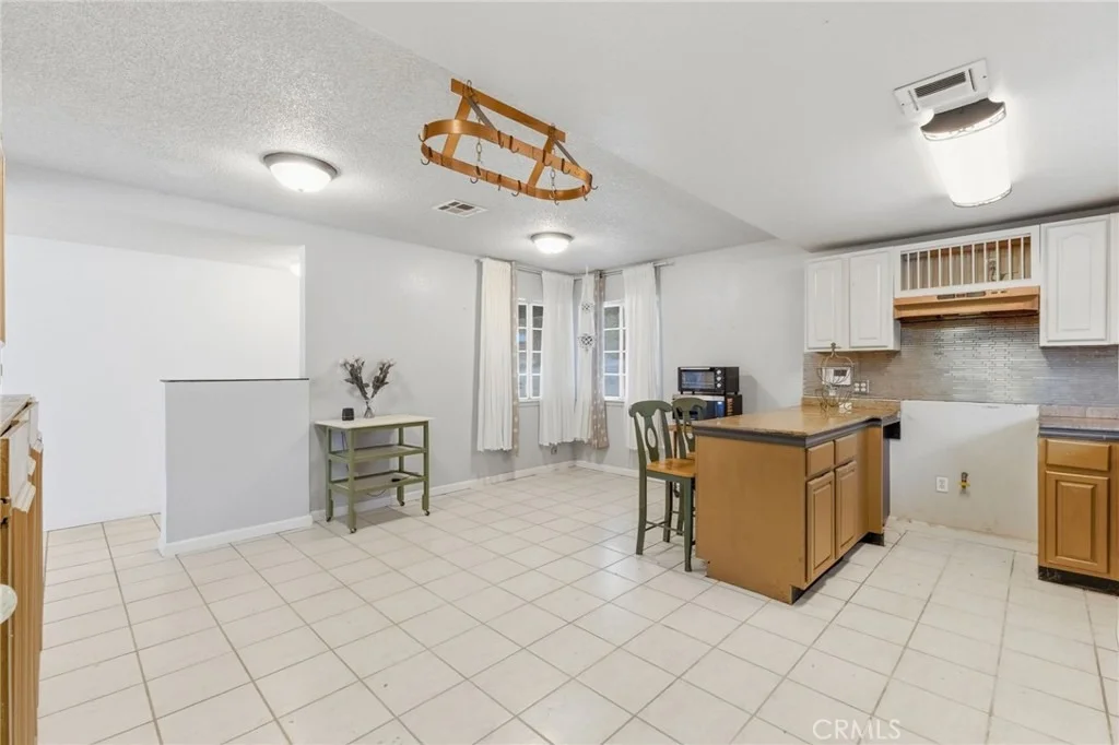 Photo of 96 W Repplier Road