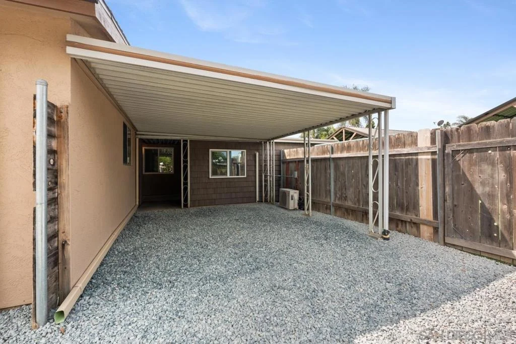 Photo of 8632 Atlas View