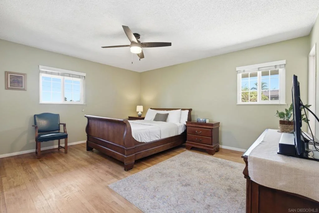 Photo of 4543 Peak Ct