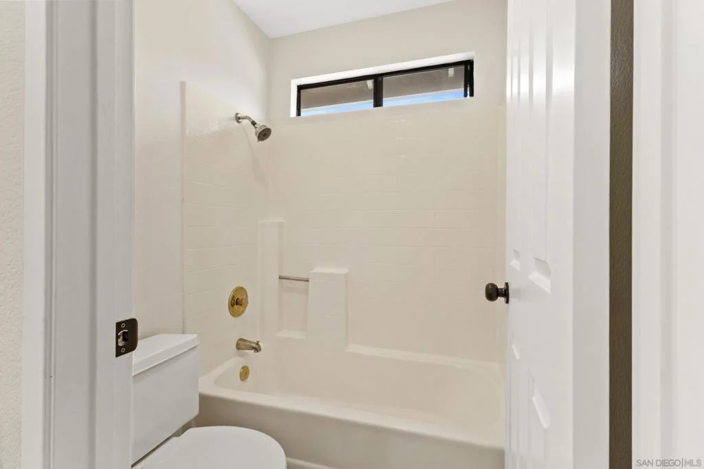 Photo of 1892 White Birch Dr