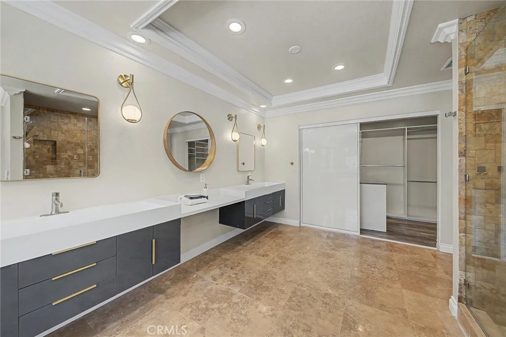 Photo of 22260 Starlight Drive