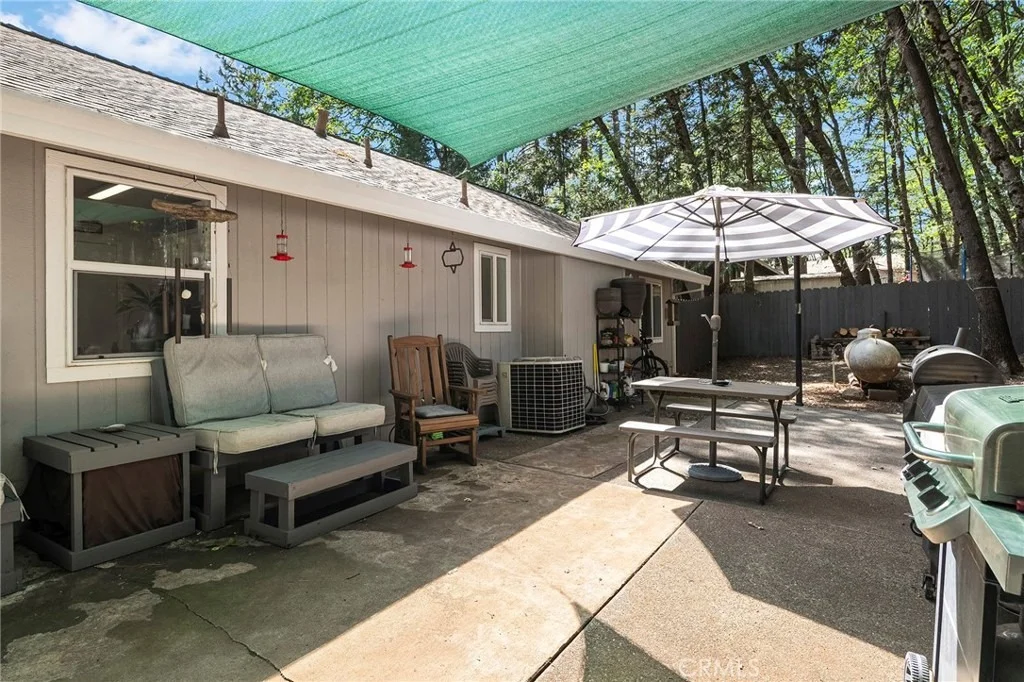Photo of 6122 Dana Circle