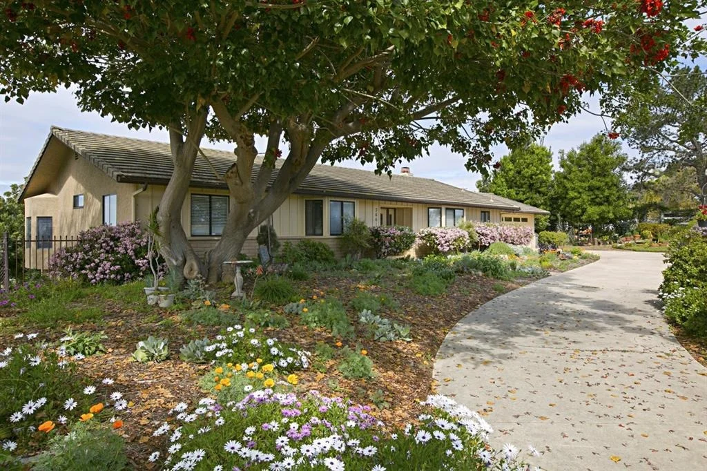 Photo of 3661 Alta Vista Drive