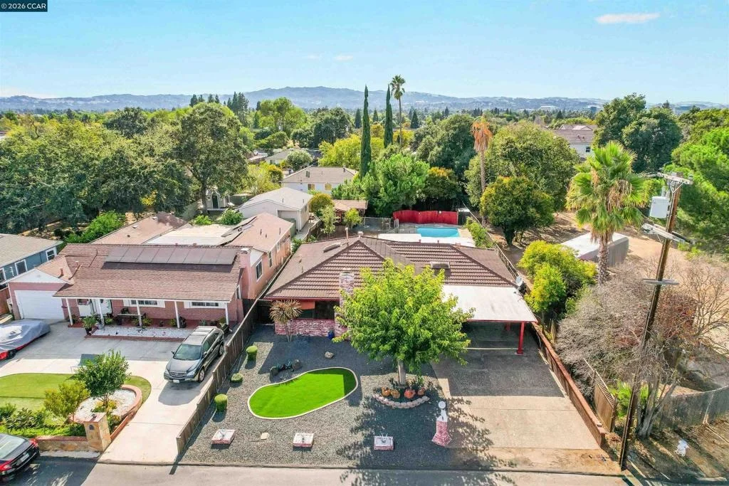 Photo of 1193 Almendra Court