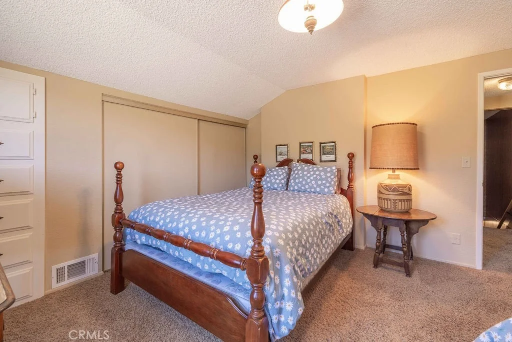 Photo of 2190 State