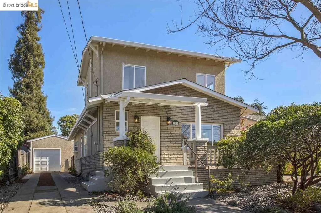 Photo of 450 Lewis Ave