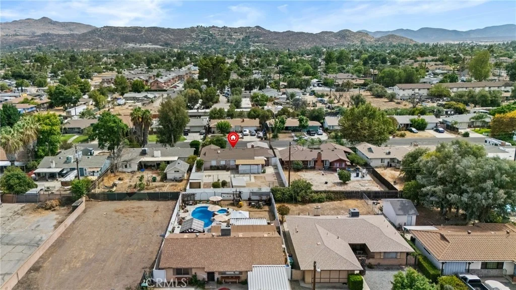 Photo of 40354 Clark