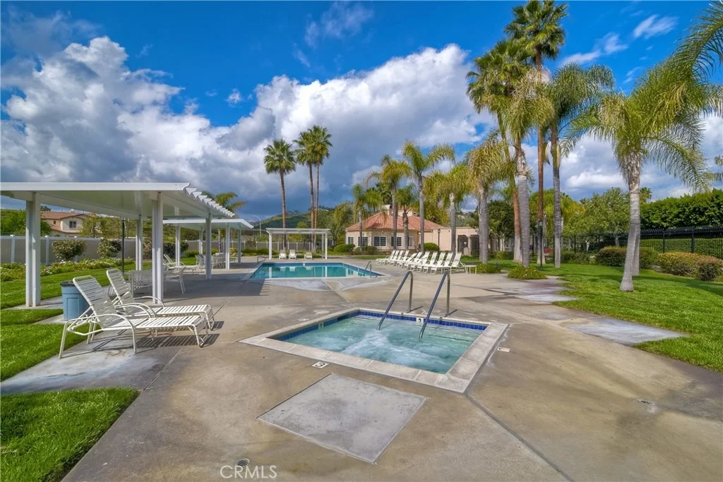 Photo of 3404 Lake Circle