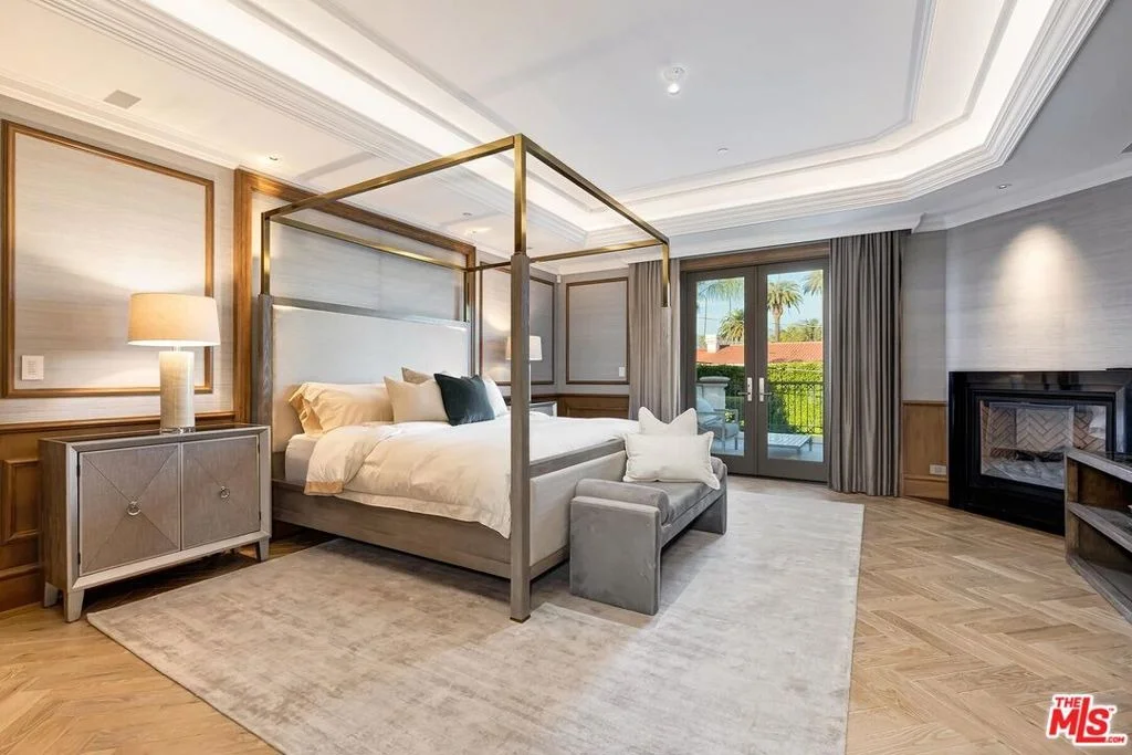Photo of 610 N Rodeo Drive