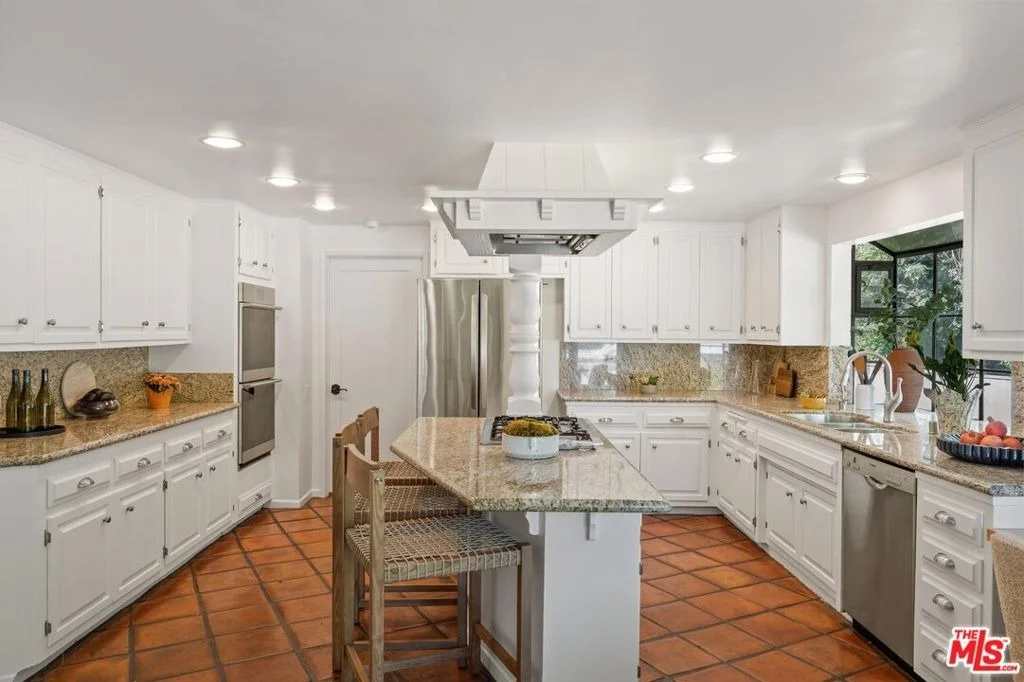 Photo of 9830 Beeson Drive