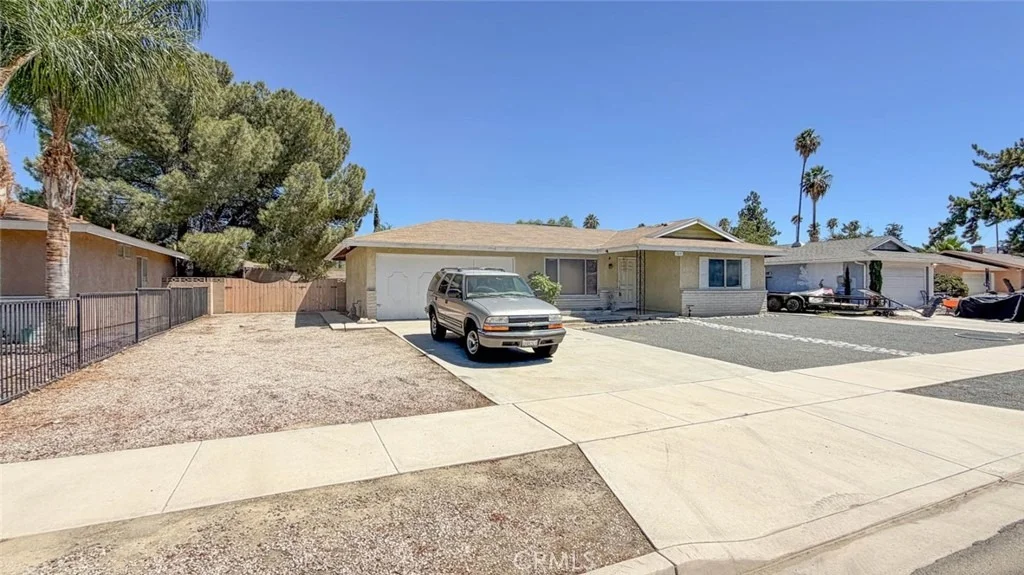 Photo of 568 Kerilyn Lane